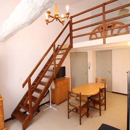 Charmant Appart 4 Personnes Plein Centre Riez Exterior foto