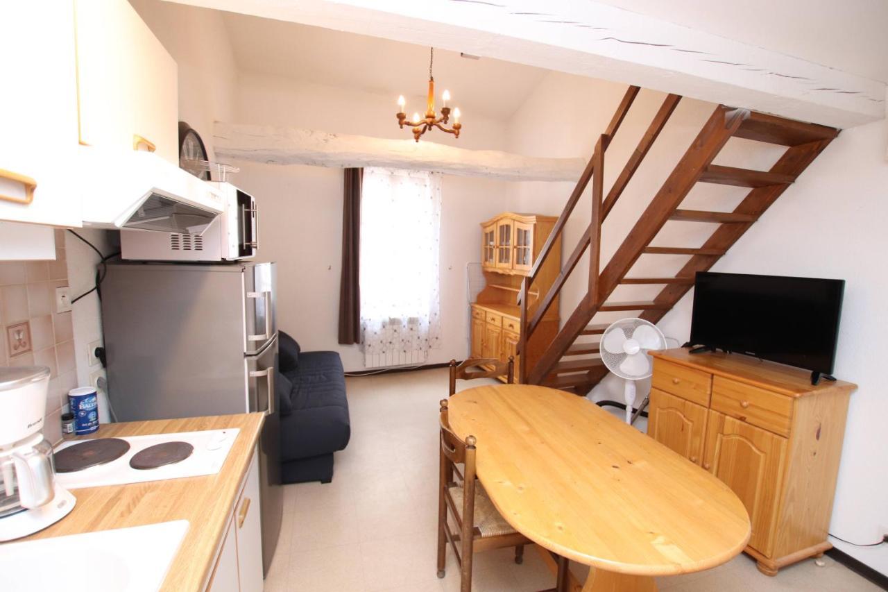 Charmant Appart 4 Personnes Plein Centre Riez Exterior foto